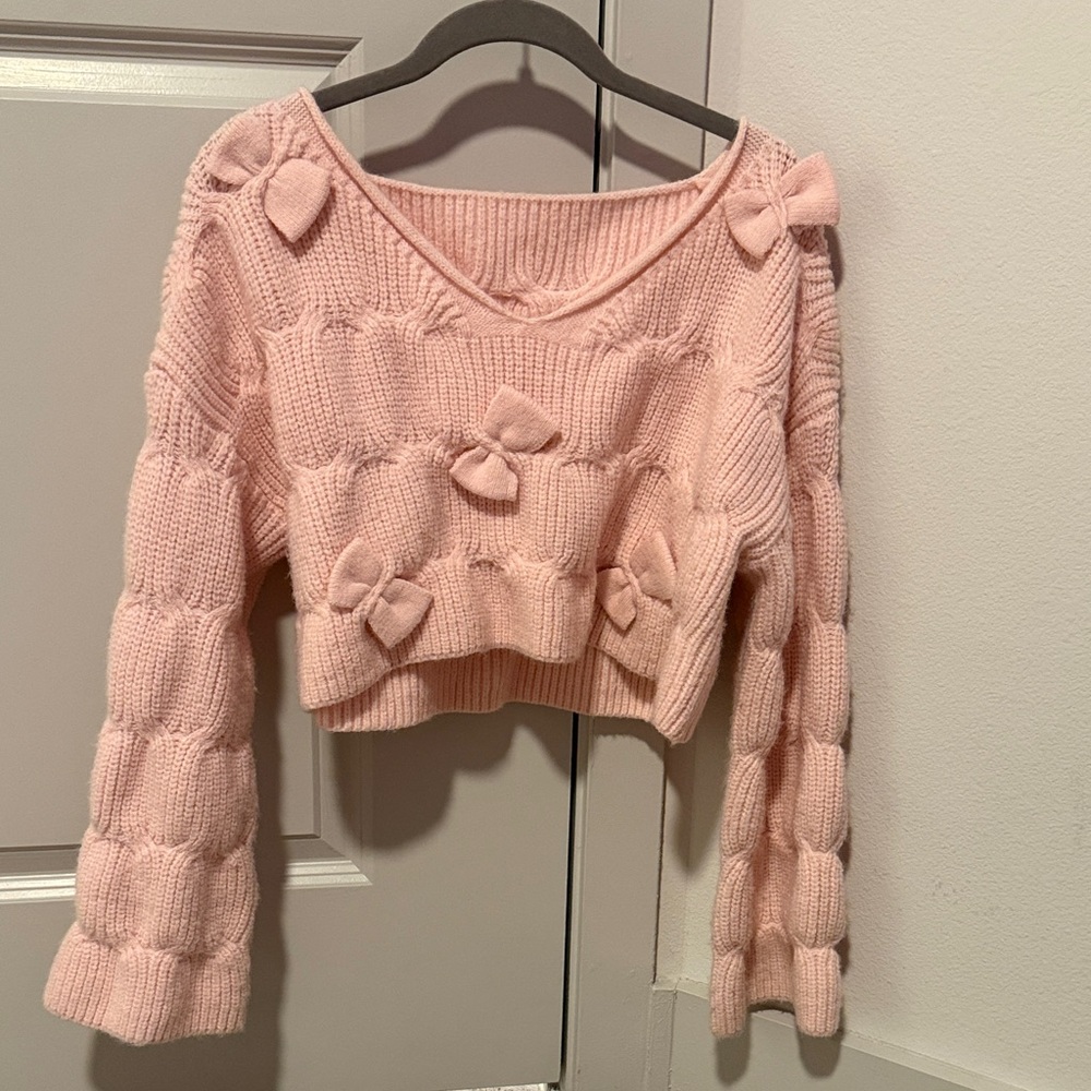 Forever 21 Pink Bow Accent Cropped Women’s Sweater